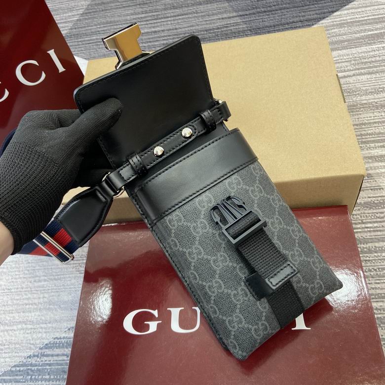 816954 11X18X4cm MP 7