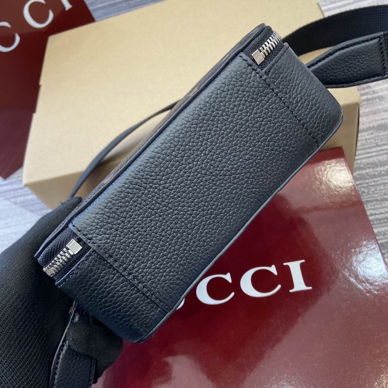 816958 26X17X9cm MP 5