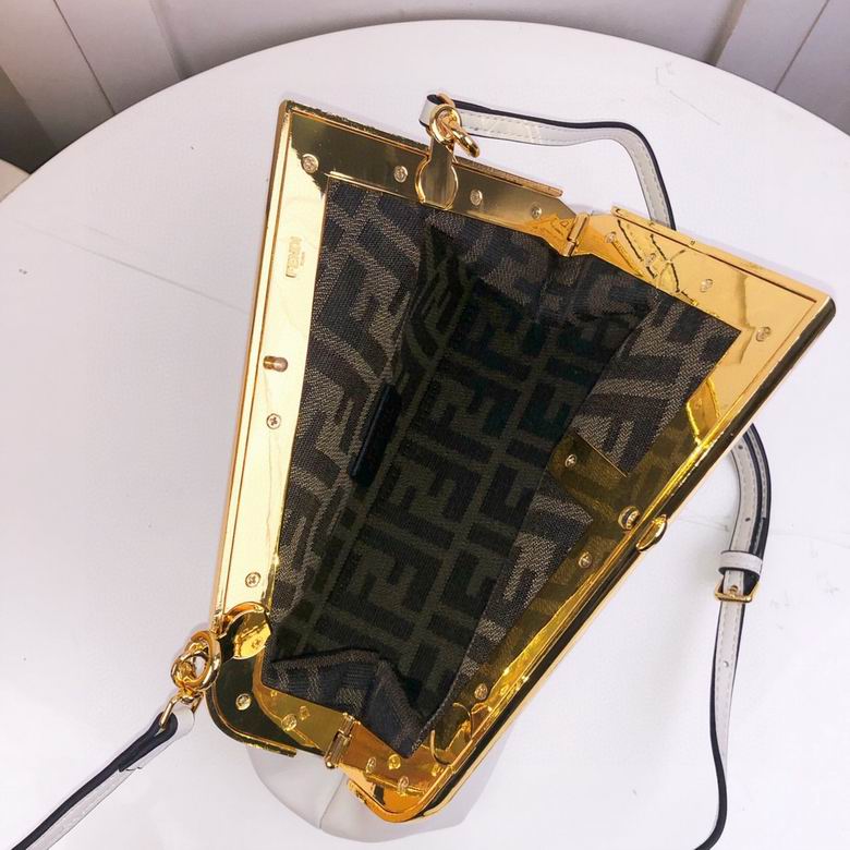 832 26X9.5X18cm XMY 6色 43