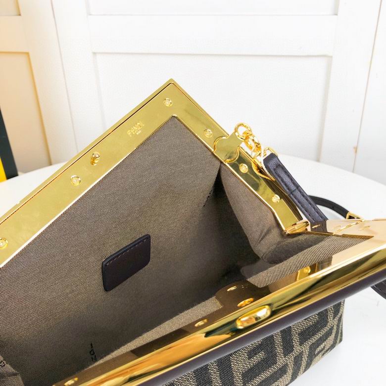 832 26X9.5X18cm XMY 6色 7