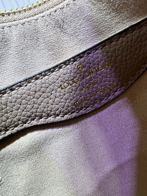 Boulogne M45832 16x9 5x29cm ss1_9