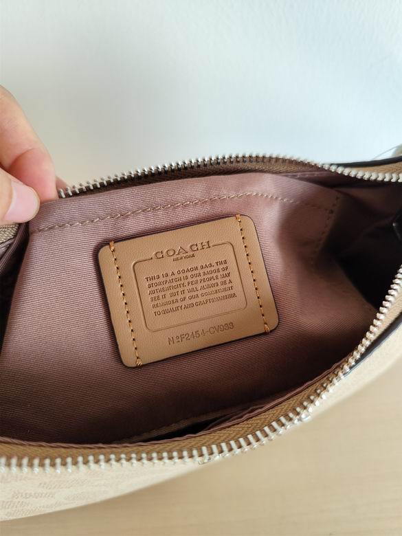 CV933 24.5X15.5X7.5cm JH 7