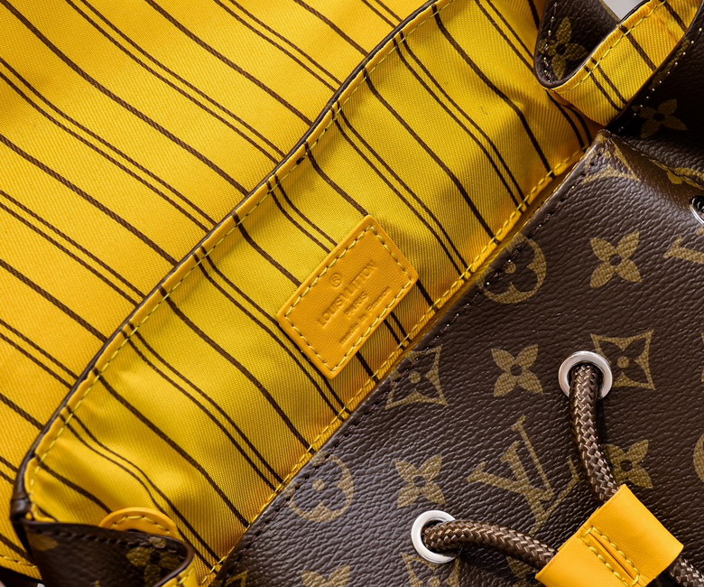 Christopher M13202 38x44x12 5cm ss_8