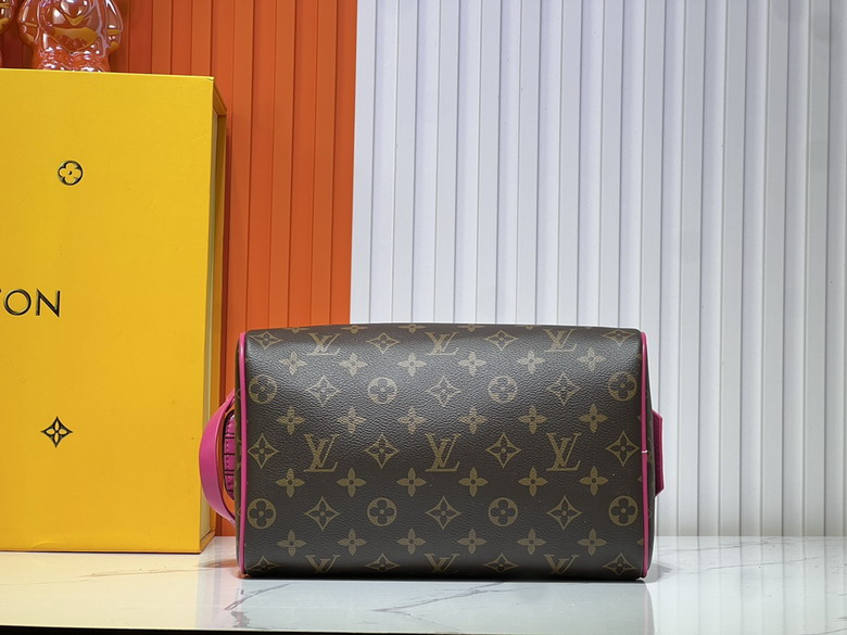 Dopp Kit M11482 28x15x16 5cm ss1_6