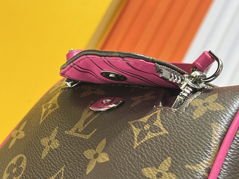 Dopp Kit M11482 28x15x16 5cm ss1_9