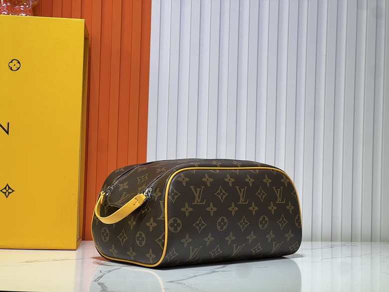 Dopp Kit M11482 28x15x16 5cm ss_3