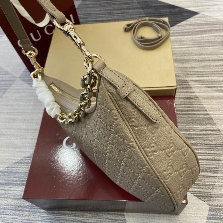 Emblem 820453 32X24X7cm MP 2色 11