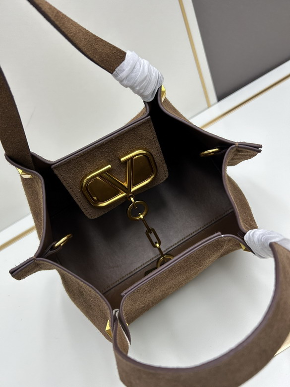 Garavani 20255 31x25x15cm jj1_6