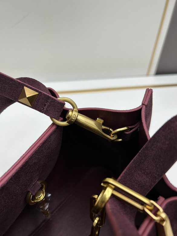 Garavani 20255 31x25x15cm jj2_8