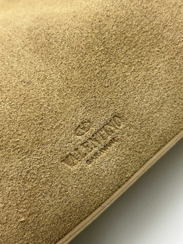 Garavani 20256 41x25x15cm jj_11