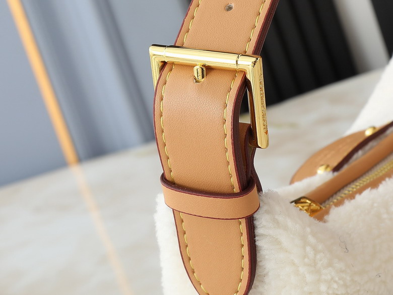 Hills Pochette M11920 18 5x11x6 5cm ss1_6