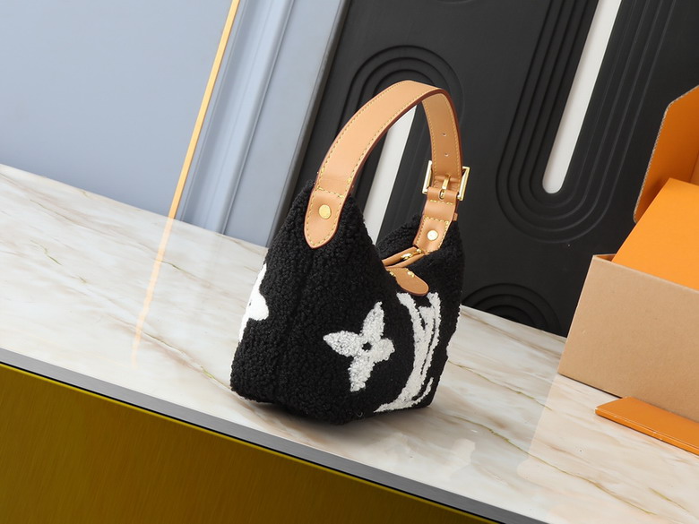 Hills Pochette M11920 18 5x11x6 5cm ss_2