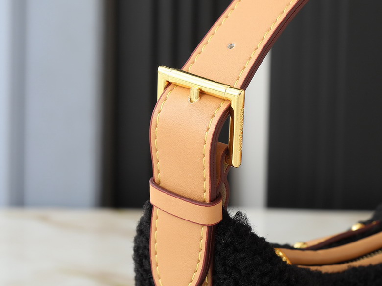 Hills Pochette M11920 18 5x11x6 5cm ss_6