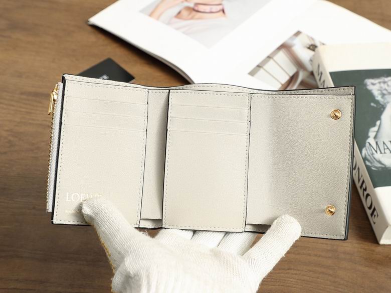 L1135 12X9.5X3cm YG 4