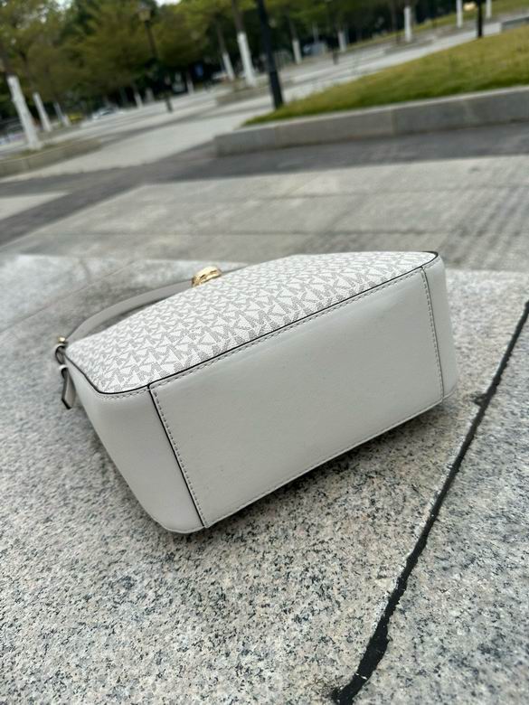 LYRA 24X24X10cm 122701 EY 5色 19