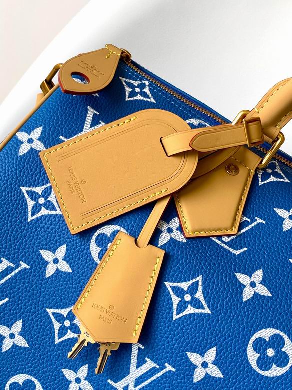 M11597 40X26X23cm WP 5