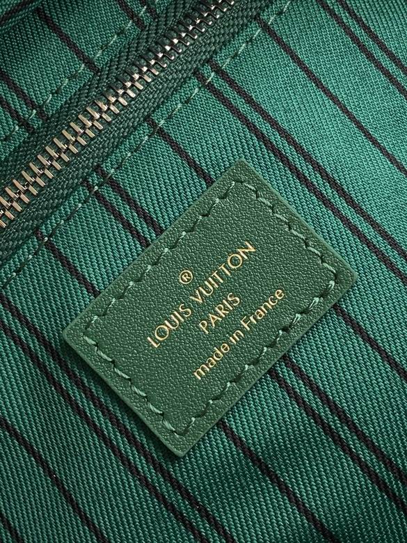 M12651 28X15X16.5cm WP 8