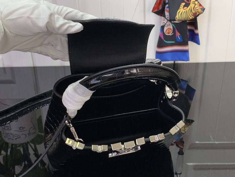 M94227 21X14X8cm YG 8