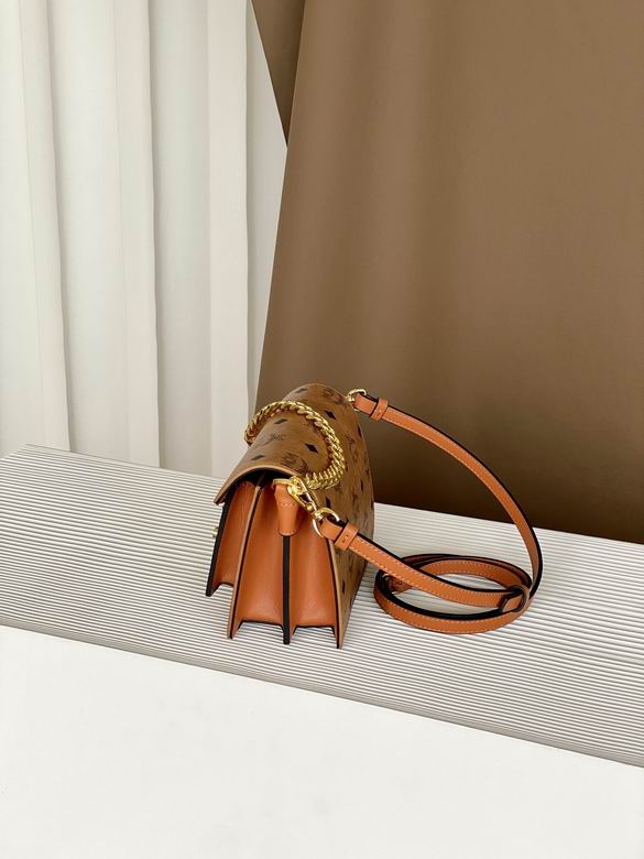 MWPBAW005CO001 18X8X12.5cm EY 6