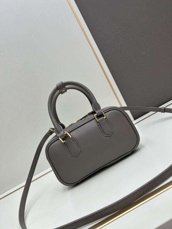 Miu 7036 19 5x10 5x4 5cm jj1_3