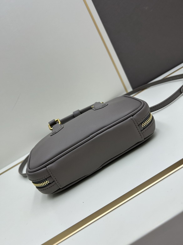 Miu 7036 19 5x10 5x4 5cm jj1_5