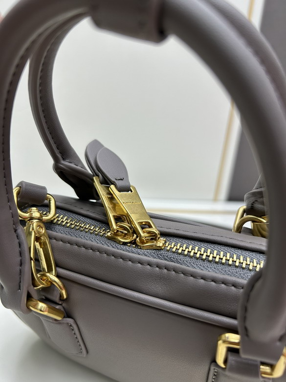 Miu 7036 19 5x10 5x4 5cm jj1_6