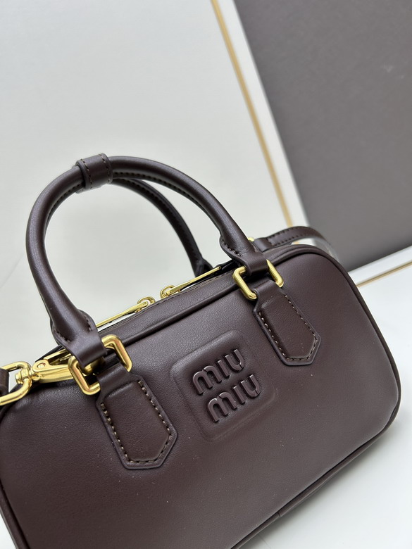 Miu 7036 19 5x10 5x4 5cm jj3_4