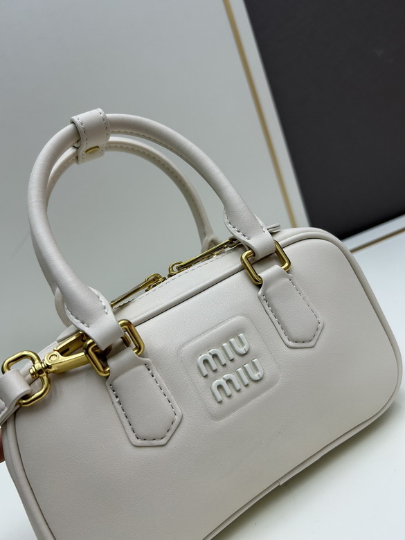 Miu 7036 19 5x10 5x4 5cm jj4_4