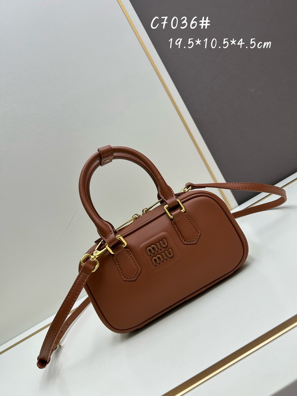 Miu 7036 19 5x10 5x4 5cm jj5_1