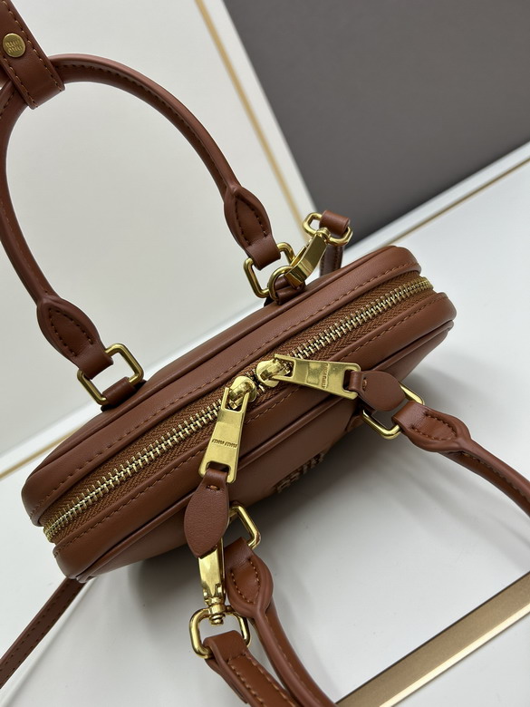 Miu 7036 19 5x10 5x4 5cm jj5_6