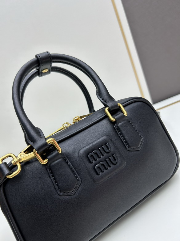 Miu 7036 19 5x10 5x45cm jj2_4