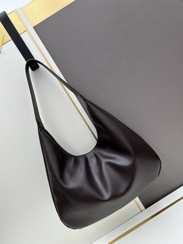 Miu C7006 44x31 5x7cm jj2_3