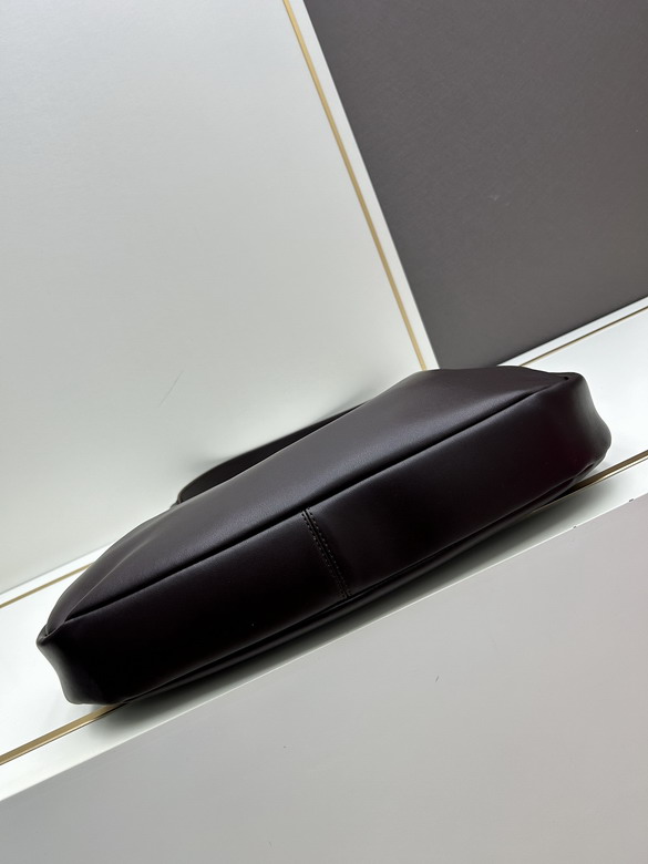 Miu C7006 44x31 5x7cm jj2_4