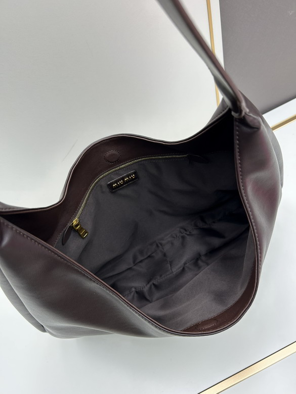 Miu C7006 44x31 5x7cm jj2_7