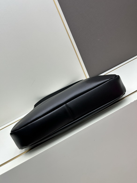 Miu C7006 44x31 5x7cm jj_4