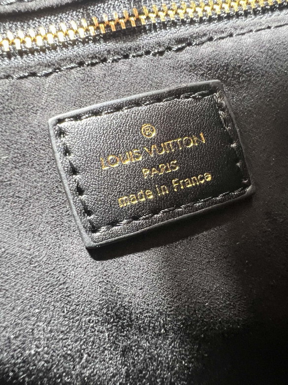 On M44571 25x11x19cm ss_9