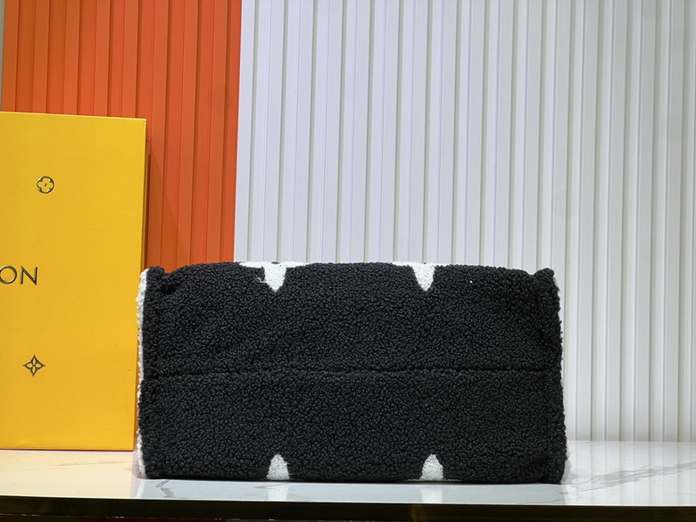 On M45039 33x27x14cm ss1_6