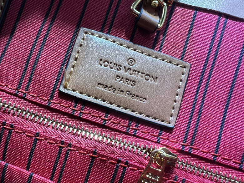 On M45039 33x27x14cm ss1_9