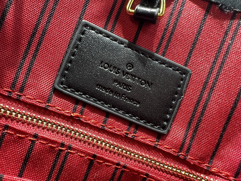 On M45039 33x27x14cm ss2_9