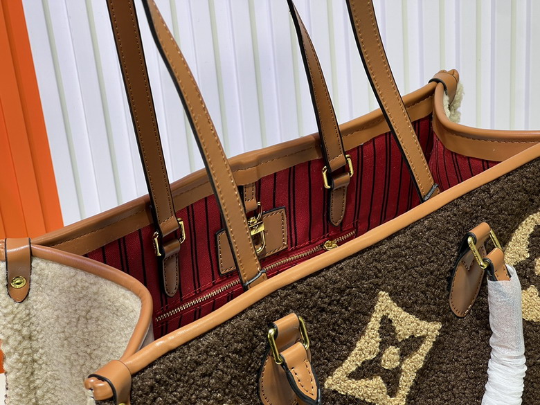 On M45039 33x27x14cm ss3_7