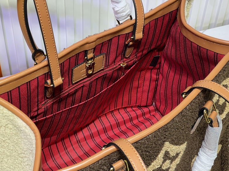 On M45039 33x27x14cm ss3_8