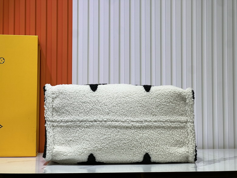 On M45039 33x27x14cm ss_6