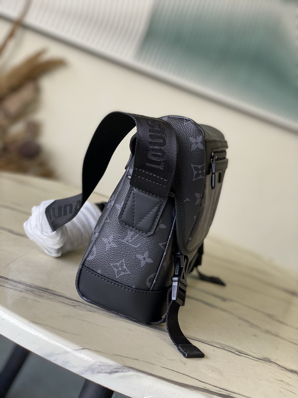 Voyager jm M12517 33x22 5x11cm gf_2