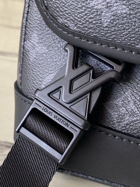 Voyager jm M12517 33x22 5x11cm gf_5