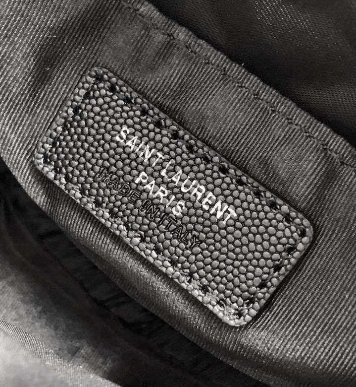 YSL 610436 17x17x5 5cm 8D_9