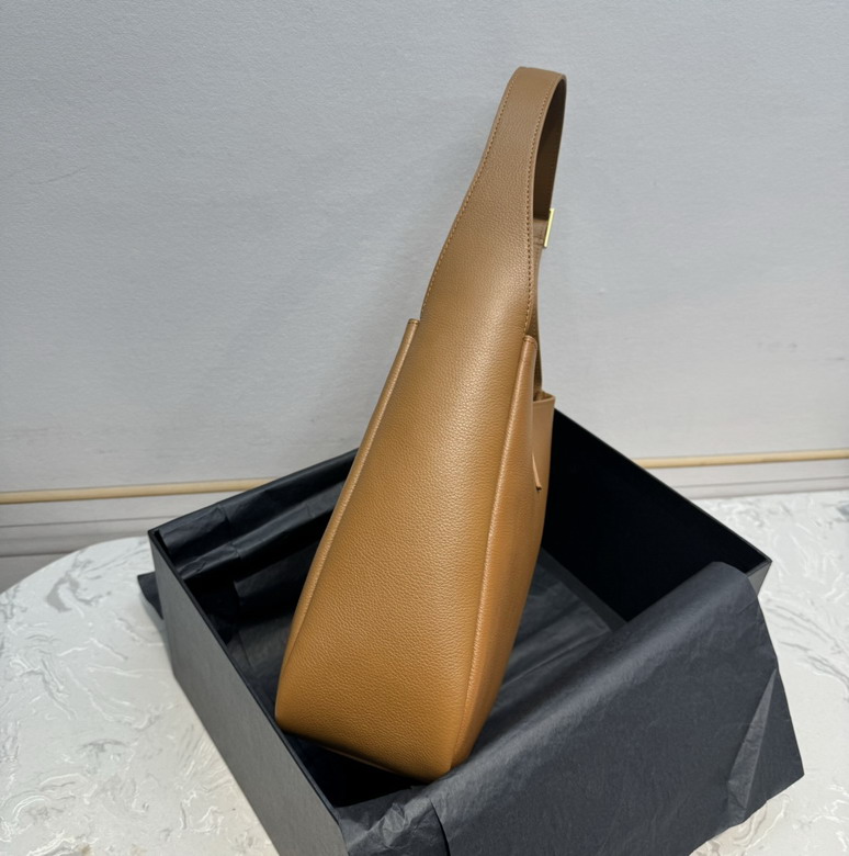 YSL 713938 23x22x8 5cm 8D_6