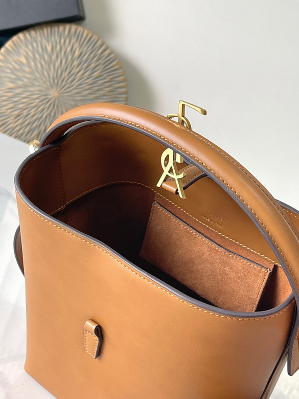 YSL 749036 20x13x17cm 8D_8