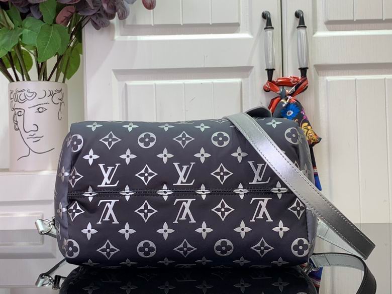 m11848 25X19X15cm YG 8