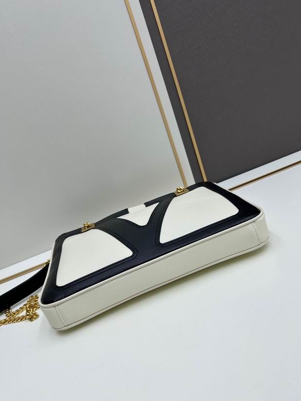 0135 27X18X3cm XMY 4色 12