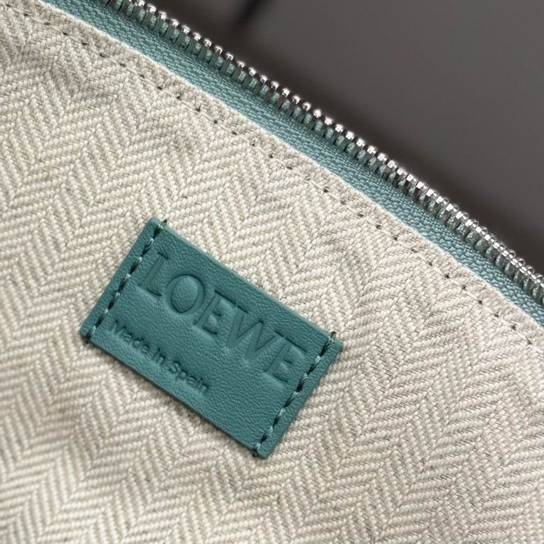 062318 29X10.5X22cm SS 8